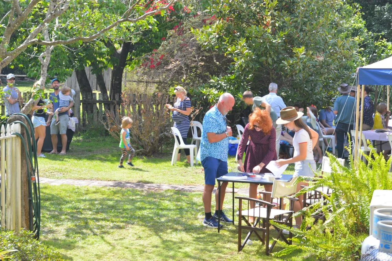 Campbell Family Reunion 2018 — backyard gathering